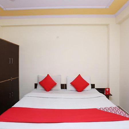 Hotel O Airport Plaza By Palace New Delhi Ngoại thất bức ảnh