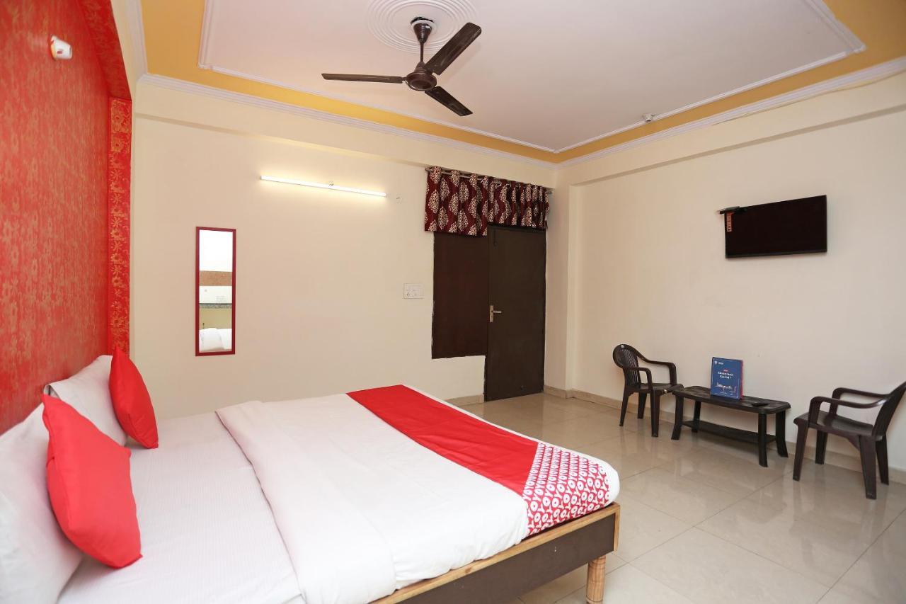 Hotel O Airport Plaza By Palace New Delhi Ngoại thất bức ảnh