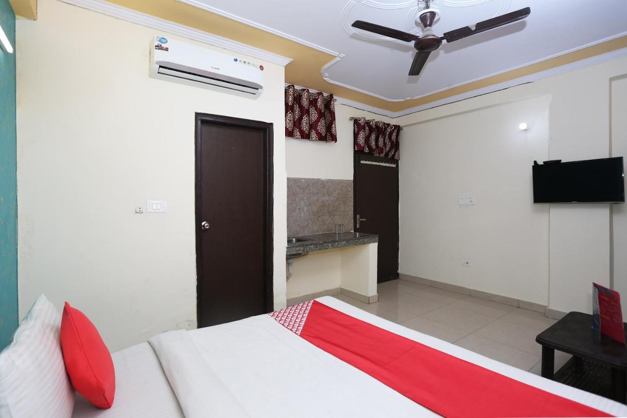 Hotel O Airport Plaza By Palace New Delhi Ngoại thất bức ảnh