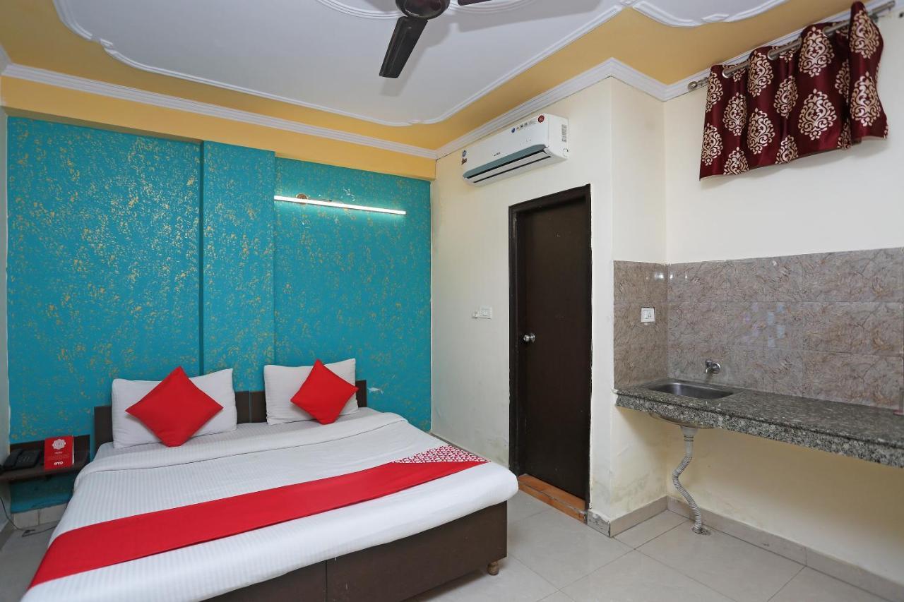 Hotel O Airport Plaza By Palace New Delhi Ngoại thất bức ảnh